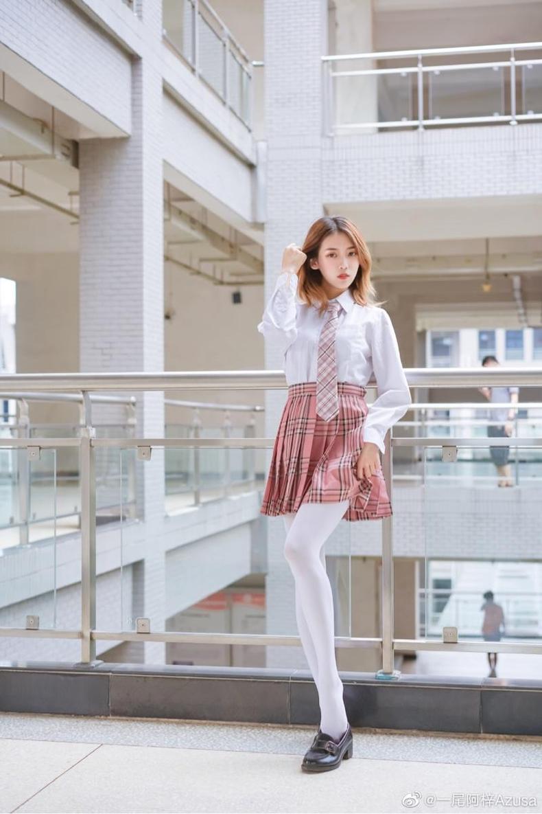 一尾阿梓 彩虹色的世界,少女们的童话梦!微博一尾阿梓cos作品集吸睛来袭