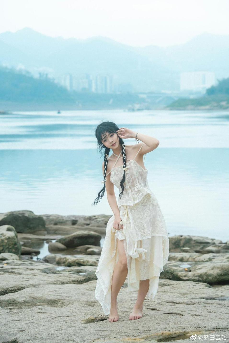 云溪溪 具有艺术感的摄影作品,只要来云溪溪在线观看一下