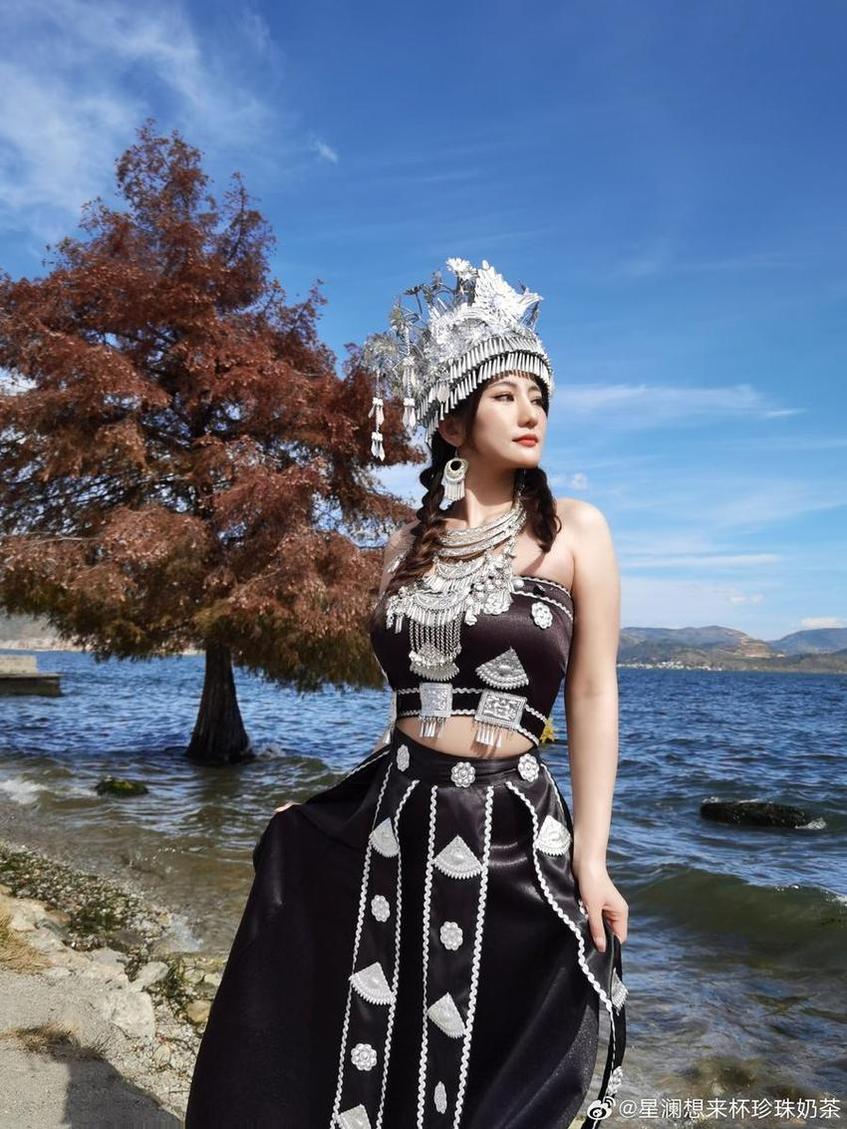 星澜是澜澜 独家首发,星澜是澜澜奶光僵尸娘绝美cosplay惊艳呈现