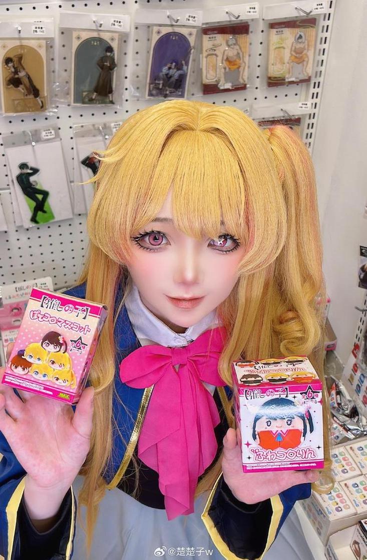 楚楚子 随手一捏,楚楚子cos独角兽照片变身绝美IP大片