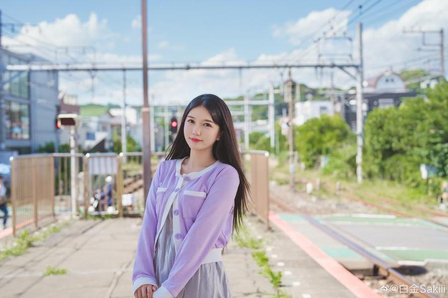 白金saki 白金Saki录屏:独家照片图包大放送