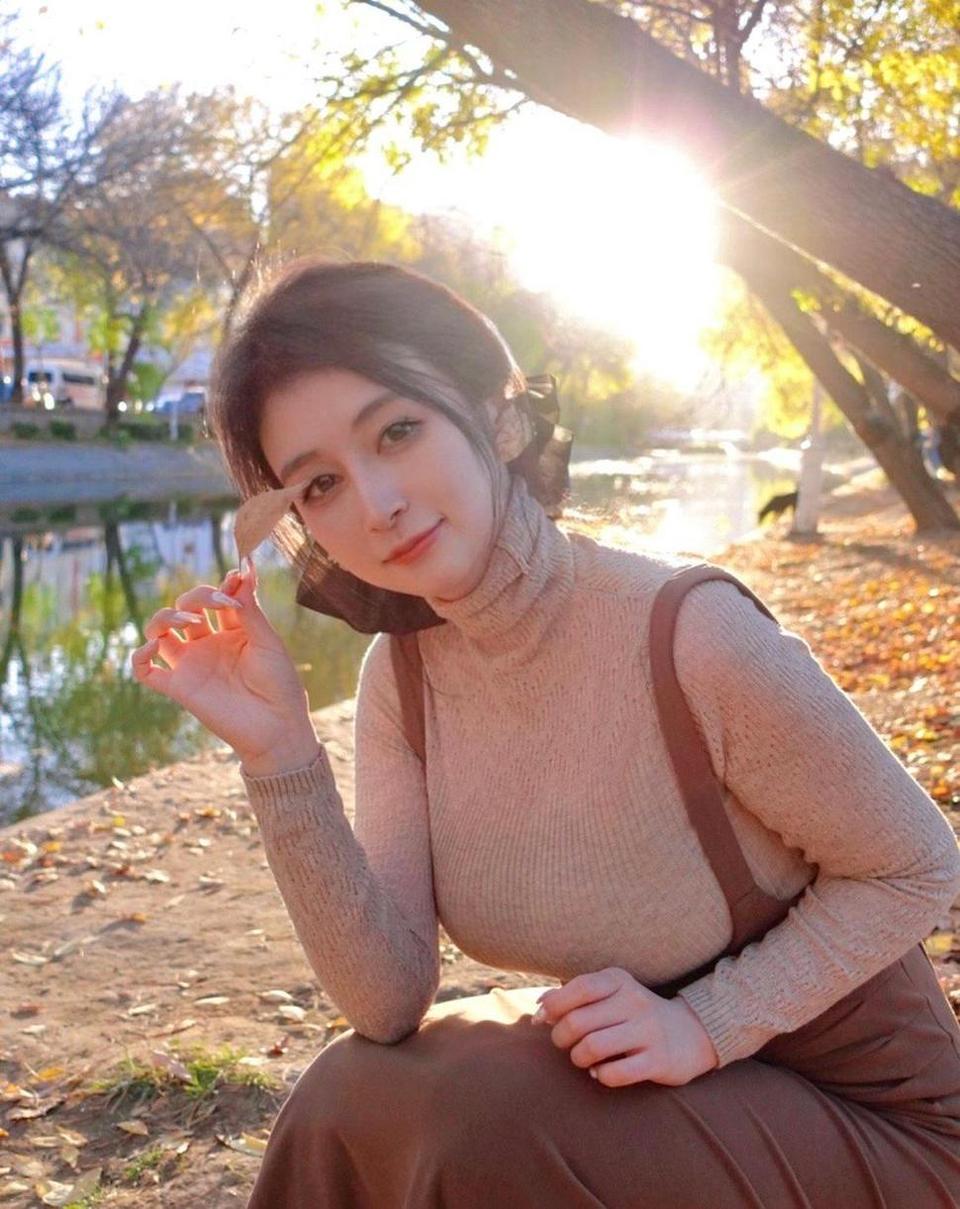 白银81 白银81图集透明旗袍,带来一张张震撼心灵的摄影照片