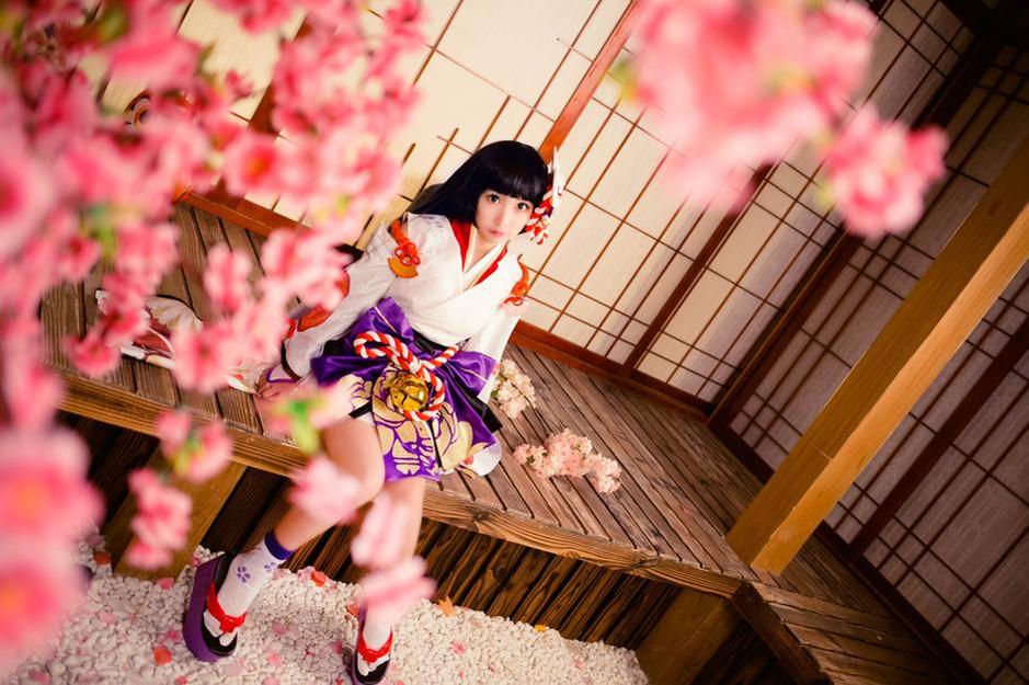 蜜嘟喵 贴吧蜜嘟喵的原图摄影作品欣赏。