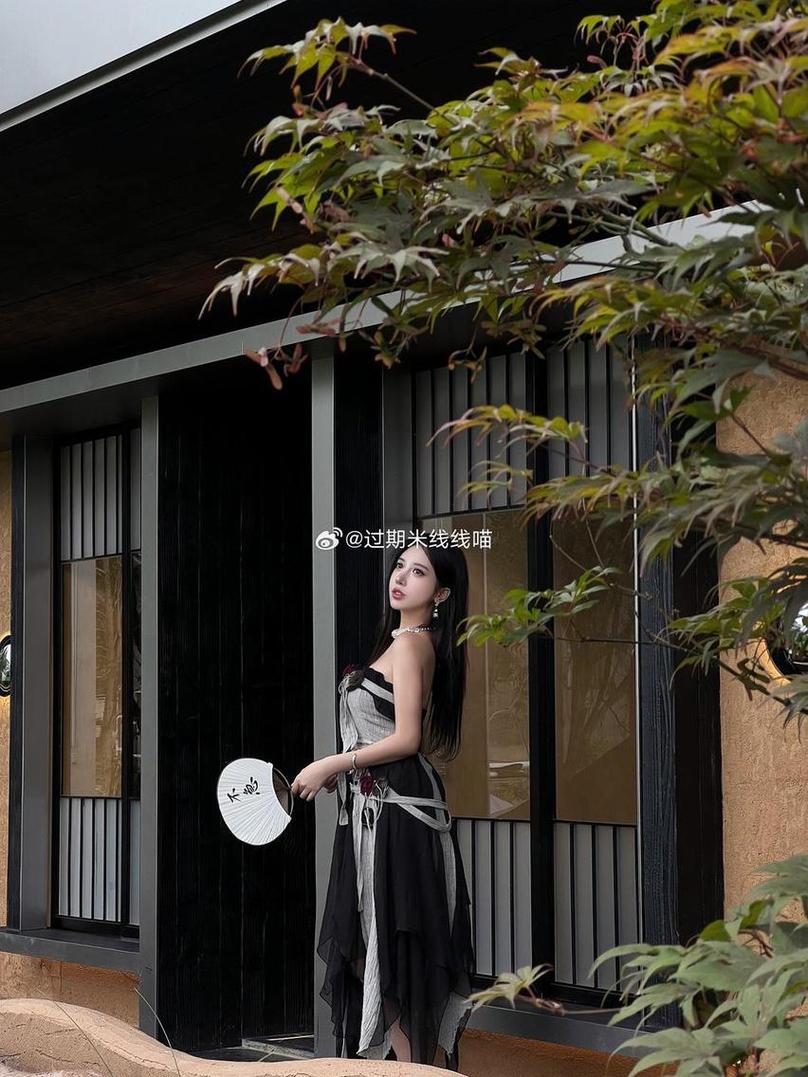 过期米线 明星们也追捧的过期米线喵喵免费热门图集