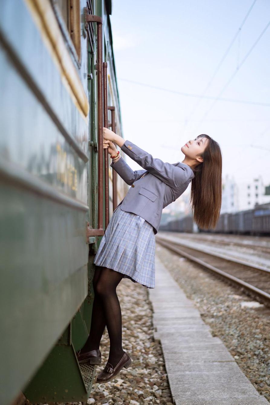 镜酱 镜酱的小木屋:一组独具风格的cosplays图片,简直炫酷无比