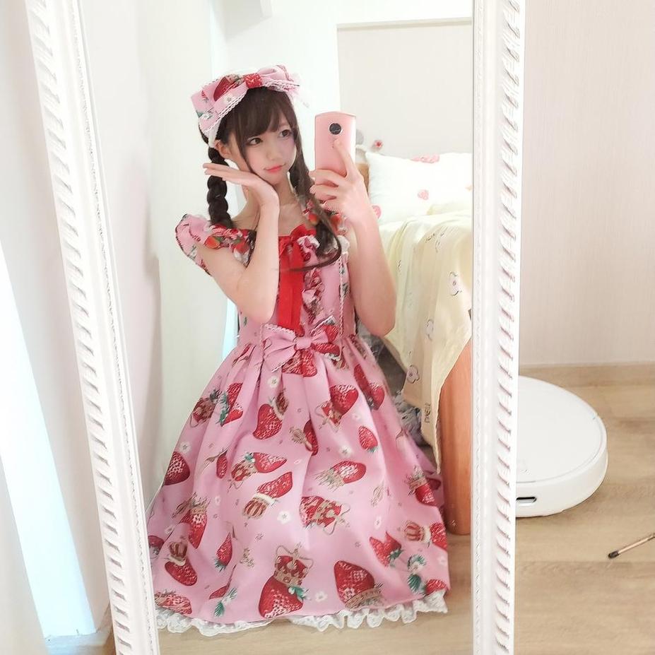 魔物喵 看魔物喵cosplay的美图,让你沉醉其中。